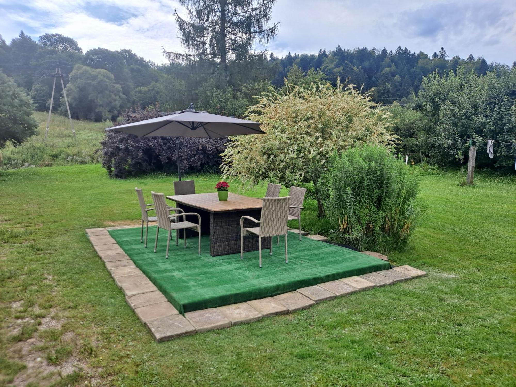 Pod Kasztanem * Lutowiska